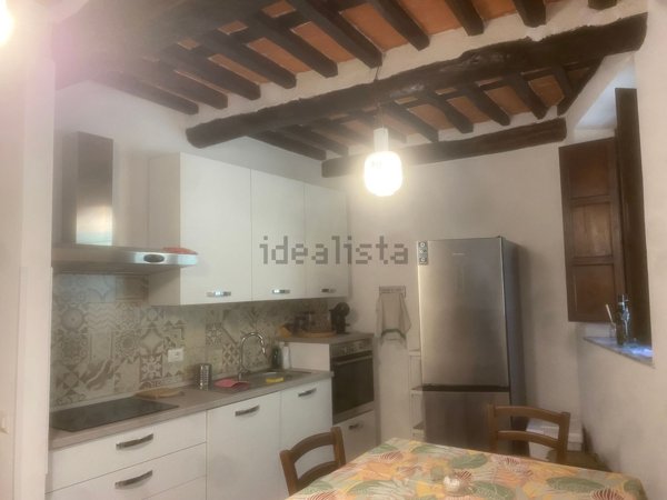 casa indipendente in vendita a Borgo a Mozzano in zona Cune