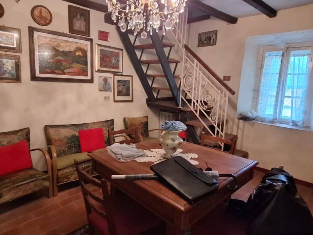 casa indipendente in vendita a Borgo a Mozzano