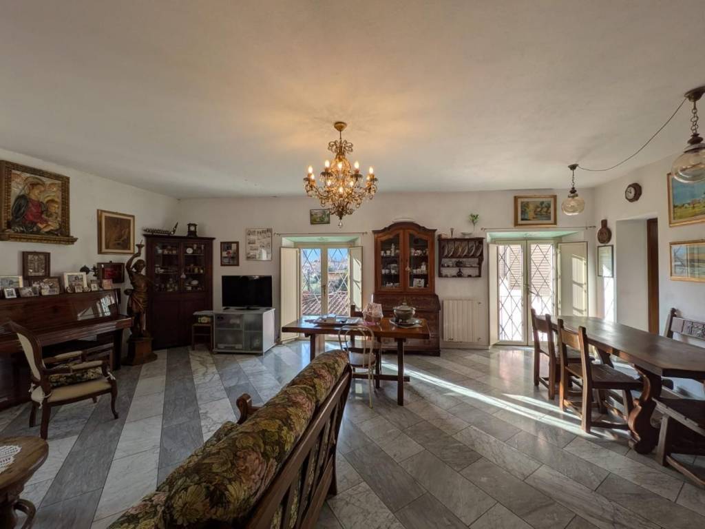 appartamento in vendita a Borgo a Mozzano