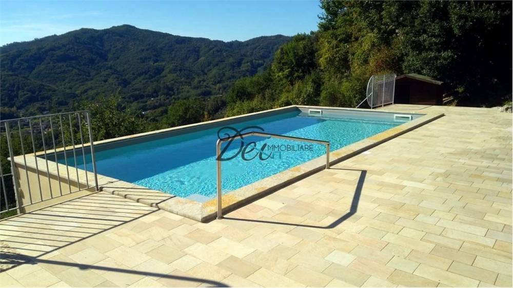 casa indipendente in vendita a Borgo a Mozzano in zona Valdottavo