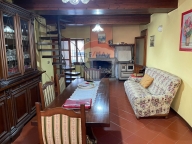 casa indipendente in vendita a Borgo a Mozzano