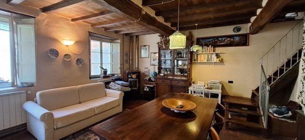 casa indipendente in vendita a Borgo a Mozzano