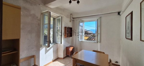 casa indipendente in vendita a Borgo a Mozzano in zona Cune