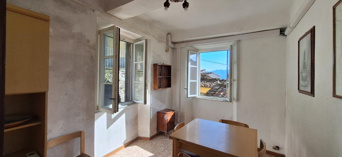 casa indipendente in vendita a Borgo a Mozzano in zona Cune