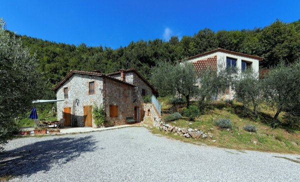 casale in vendita a Borgo a Mozzano in zona Oneta