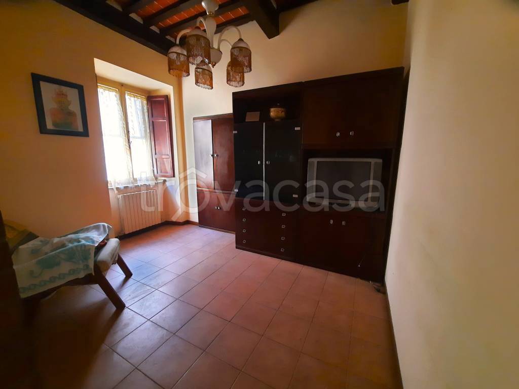 casa indipendente in vendita a Borgo a Mozzano