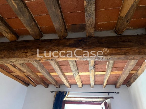 casa indipendente in vendita a Borgo a Mozzano