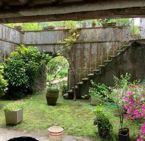 casa indipendente in vendita a Borgo a Mozzano