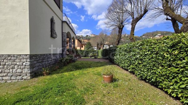 casa indipendente in vendita a Borgo a Mozzano