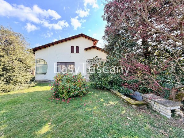 casa indipendente in vendita a Borgo a Mozzano