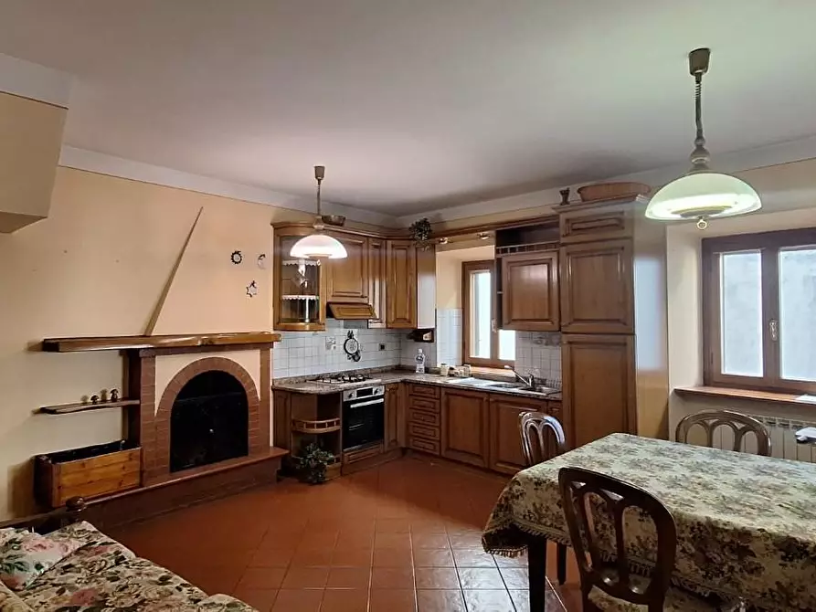 casa indipendente in vendita a Borgo a Mozzano in zona Cune