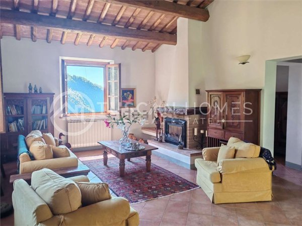 casale in vendita a Borgo a Mozzano