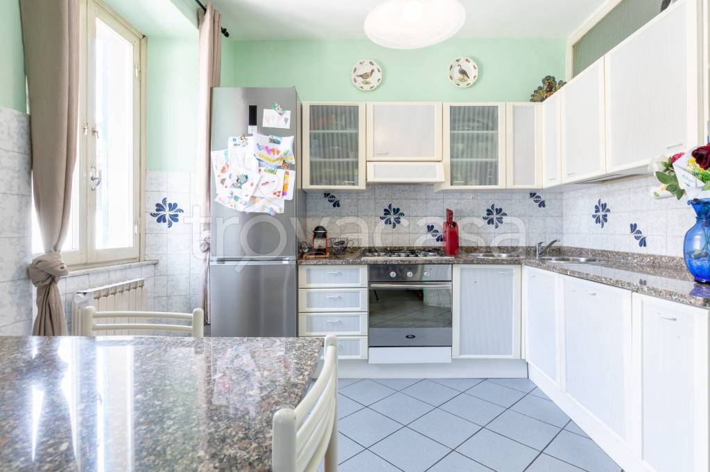 appartamento in vendita a Borgo a Mozzano