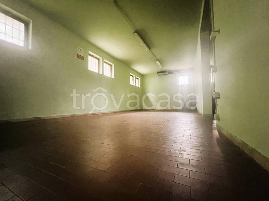 ufficio in vendita a Borgo a Mozzano