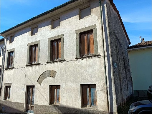 casa indipendente in vendita a Borgo a Mozzano in zona Valdottavo