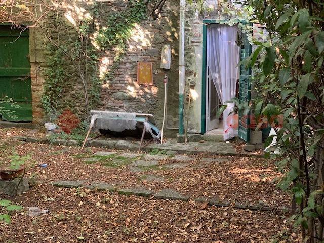 casa indipendente in vendita a Borgo a Mozzano in zona Anchiano