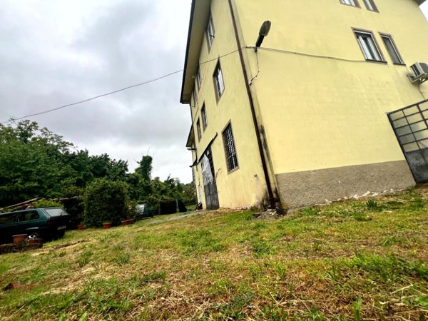 appartamento in vendita a Borgo a Mozzano in zona Valdottavo