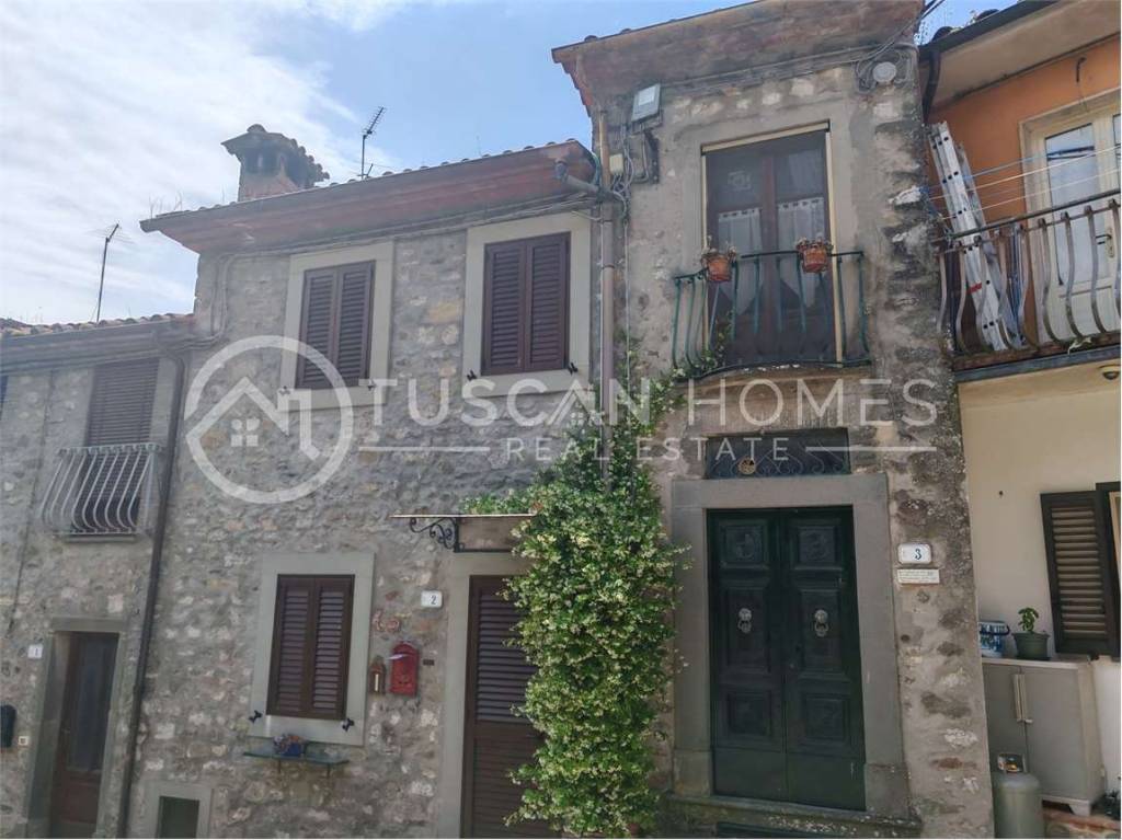 appartamento in vendita a Borgo a Mozzano in zona Gioviano