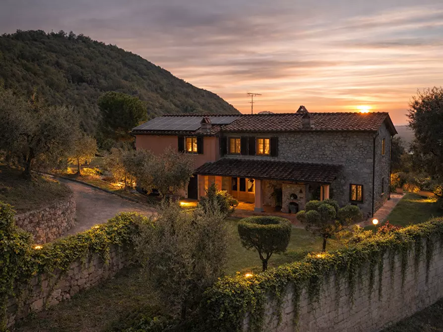 casa indipendente in vendita a Borgo a Mozzano in zona Valdottavo