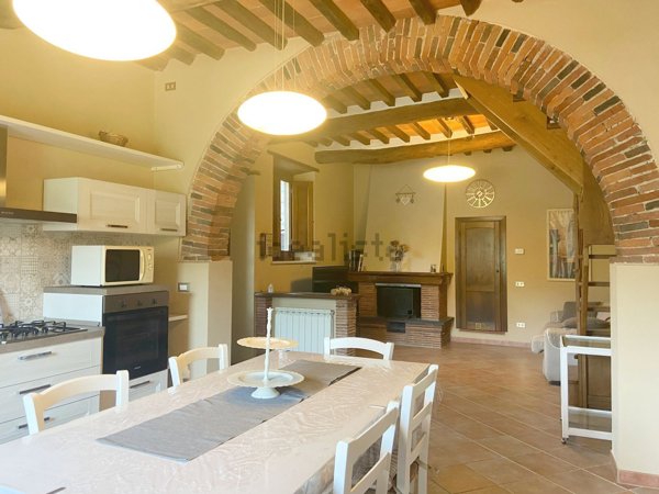 appartamento in vendita a Borgo a Mozzano in zona Valdottavo