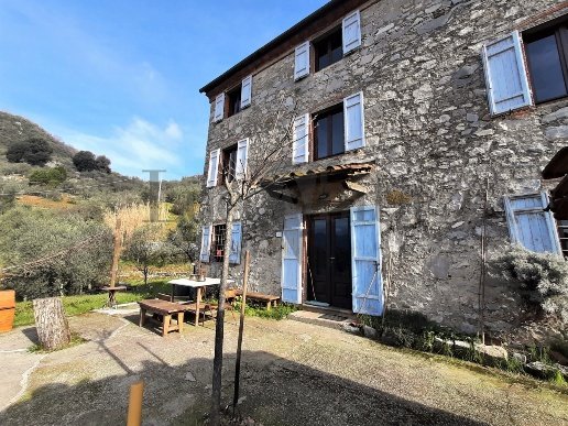 casale in vendita a Borgo a Mozzano in zona Valdottavo