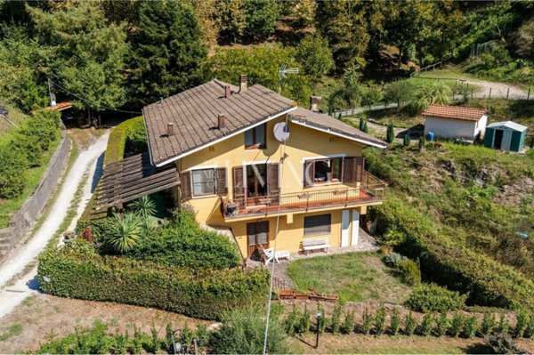 casa indipendente in vendita a Borgo a Mozzano in zona Valdottavo