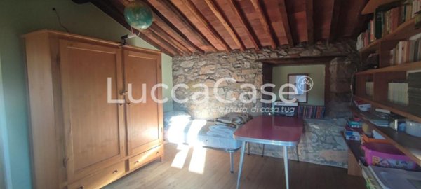 villa in vendita a Borgo a Mozzano in zona Valdottavo