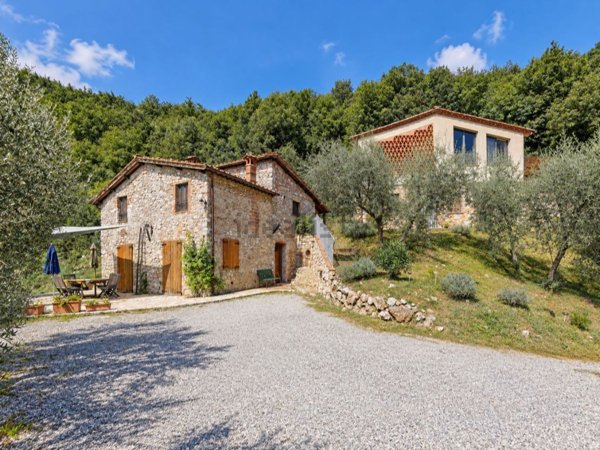 casale in vendita a Borgo a Mozzano in zona Valdottavo