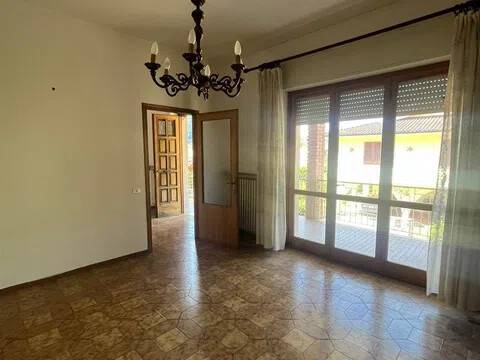 appartamento in vendita a Borgo a Mozzano in zona Diecimo