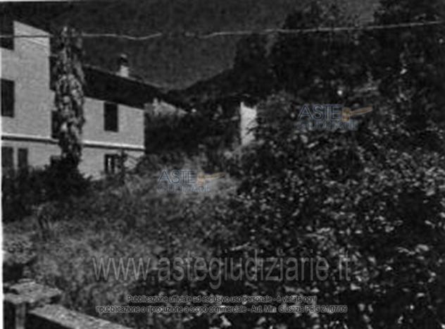 casa indipendente in vendita a Borgo a Mozzano