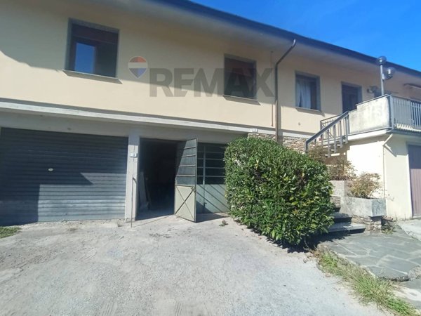appartamento in vendita a Borgo a Mozzano in zona Chifenti