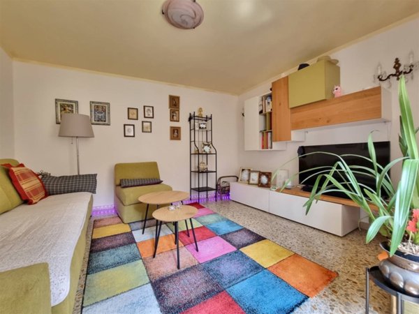 casa indipendente in vendita a Camaiore