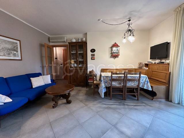 appartamento in vendita a Camaiore in zona Lido di Camaiore