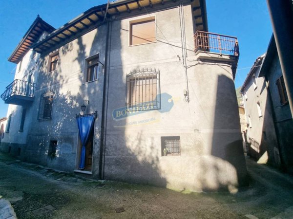 appartamento in vendita a Camaiore in zona Nocchi