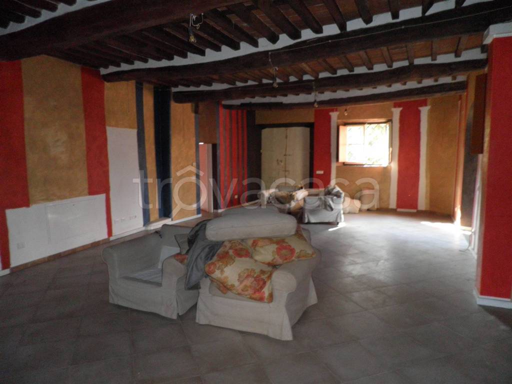 casa indipendente in vendita a Camaiore