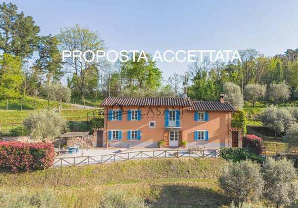 casa indipendente in vendita a Camaiore in zona Lido di Camaiore