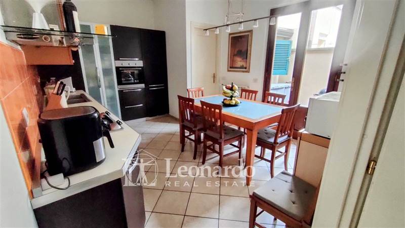 appartamento in vendita a Camaiore in zona Lido di Camaiore