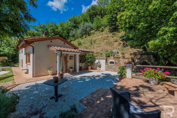 casa indipendente in vendita a Camaiore in zona Lido di Camaiore