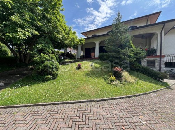 casa indipendente in vendita a Camaiore