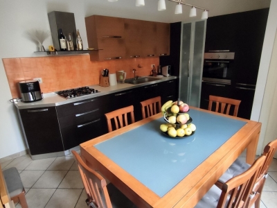 appartamento in vendita a Camaiore in zona Lido di Camaiore