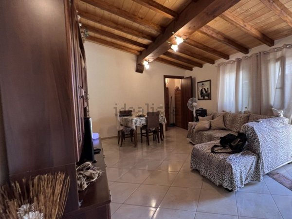 casa indipendente in vendita a Camaiore in zona Capezzano Pianore