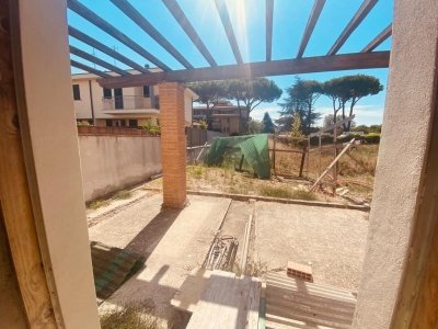 casa indipendente in vendita a Camaiore in zona Lido di Camaiore