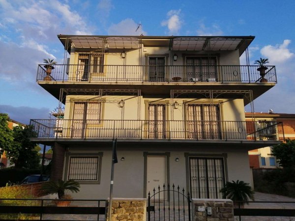 appartamento in vendita a Camaiore