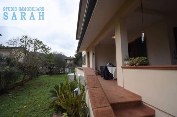casa indipendente in vendita a Camaiore