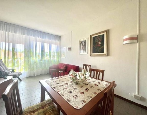 appartamento in vendita a Camaiore in zona Lido di Camaiore