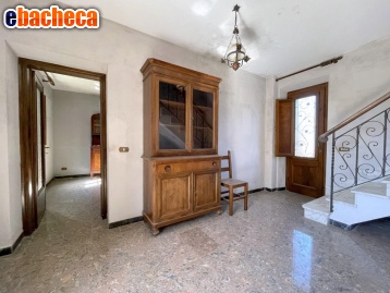 casa indipendente in vendita a Camaiore in zona Capezzano Pianore