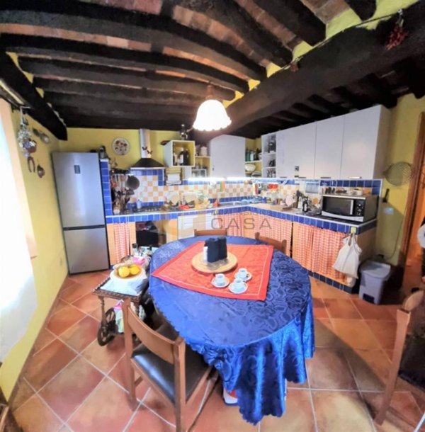 casa indipendente in vendita a Camaiore