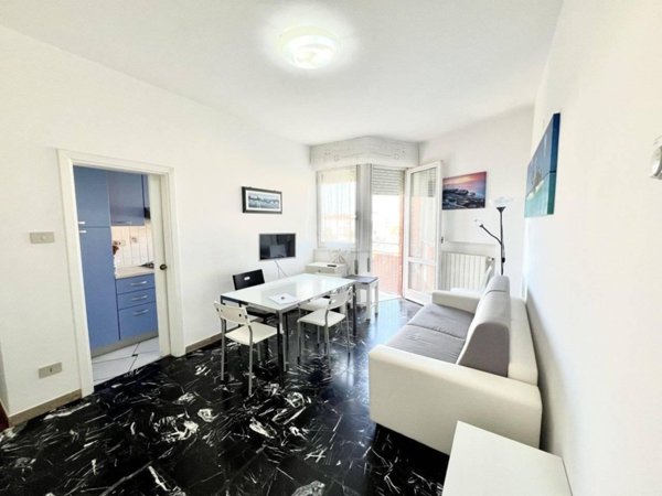 appartamento in vendita a Camaiore in zona Lido di Camaiore
