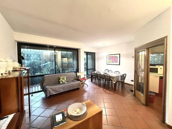 casa indipendente in vendita a Camaiore in zona Lido di Camaiore