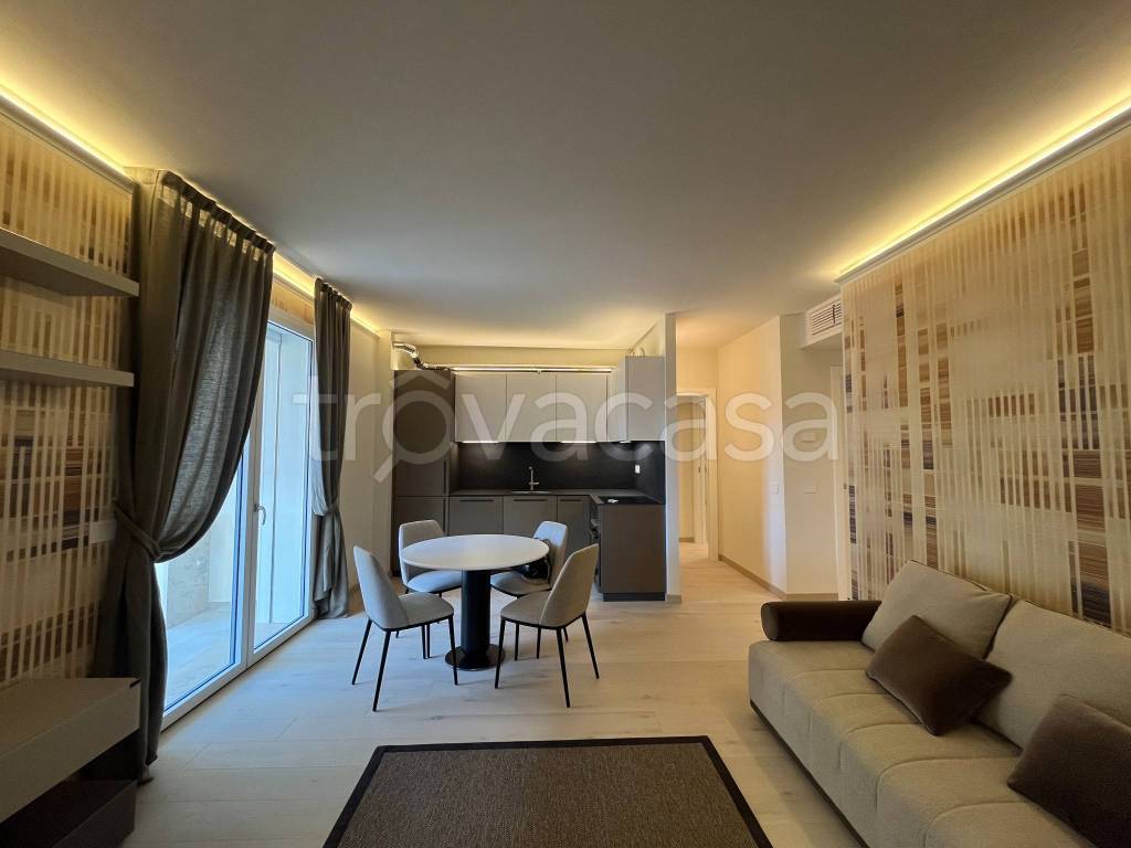 appartamento in vendita a Camaiore in zona Lido di Camaiore
